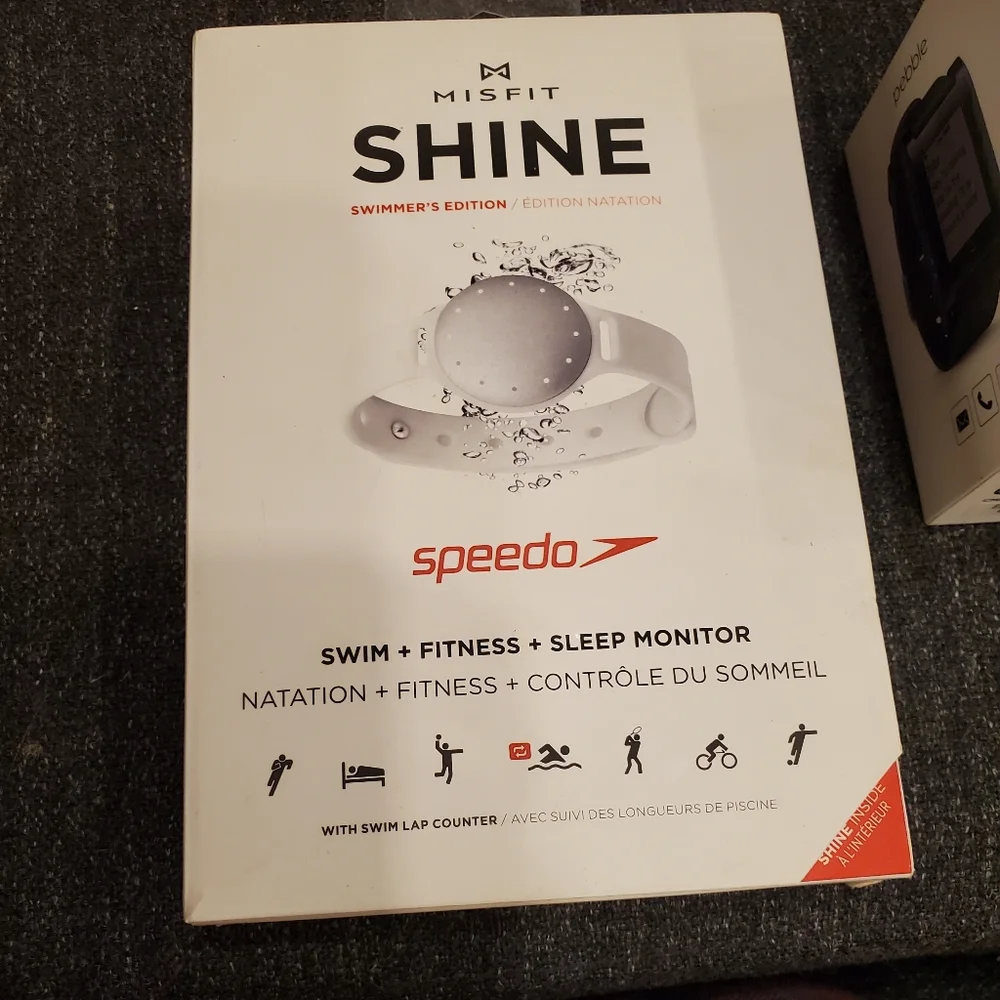 Speedo Misfit Shine Swimmer’s Edition tracker
